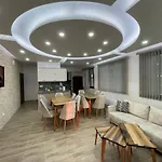 Siesta Луксозна вила